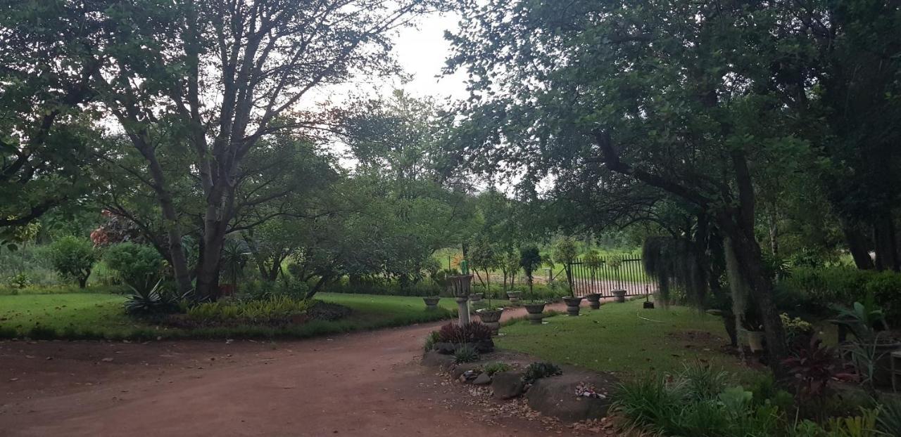A Farm Stay - Casablanca'S Private Cottage,No Loadshedding! Hazyview Luaran gambar